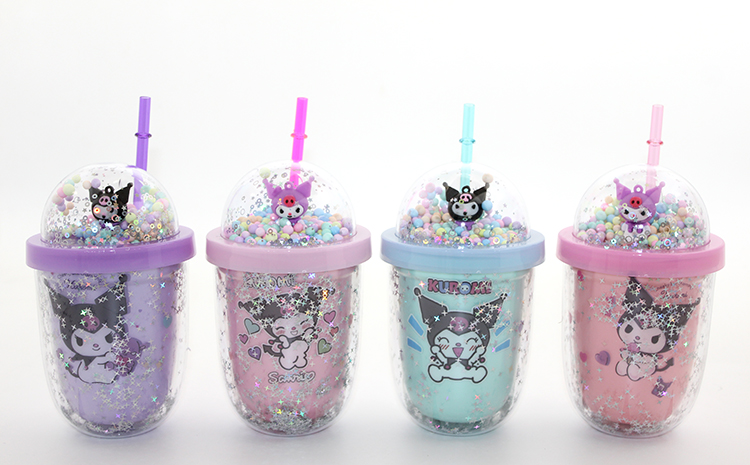 Kuromi Figürlü Pipetli Kapaklı Kupa Bardak